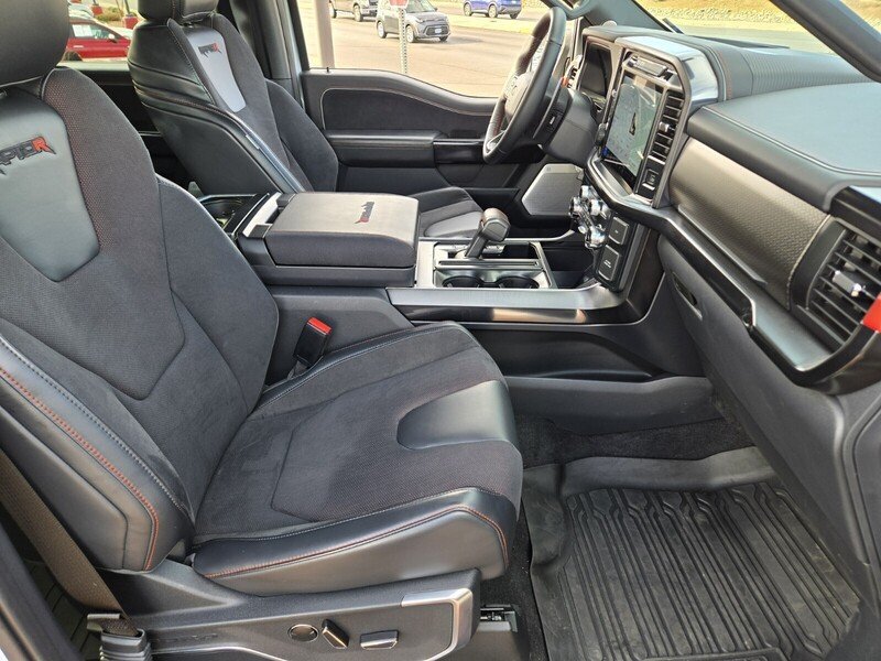 Used 2025 Ford F150 Raptor w/ Equipment Group 803A Raptor R AWD/4WD image 35