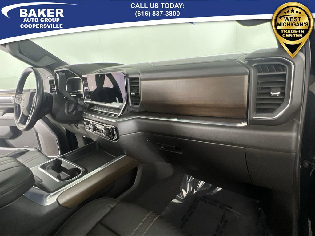 Used 2024 Chevrolet Silverado 2500 High Country w/ High Country Premium Package image 29