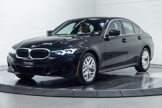Certified 2025 BMW 330i xDrive Sedan w/ Premium Package AWD/4WD image 6