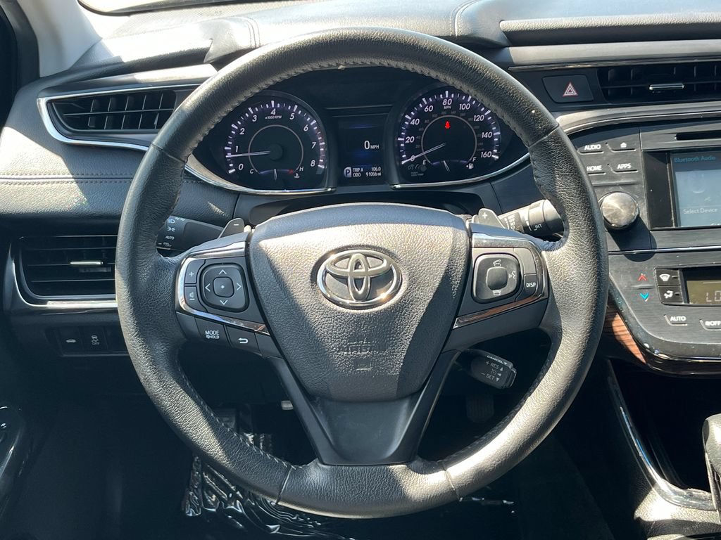 Used 2015 Toyota Avalon XLE FWD image 14
