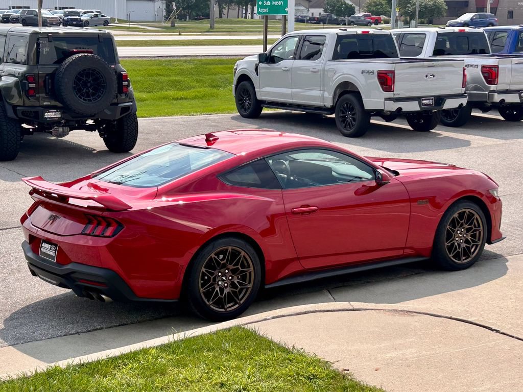 Used 2024 Ford Mustang GT Premium w/ GT Performance Package RWD image 6