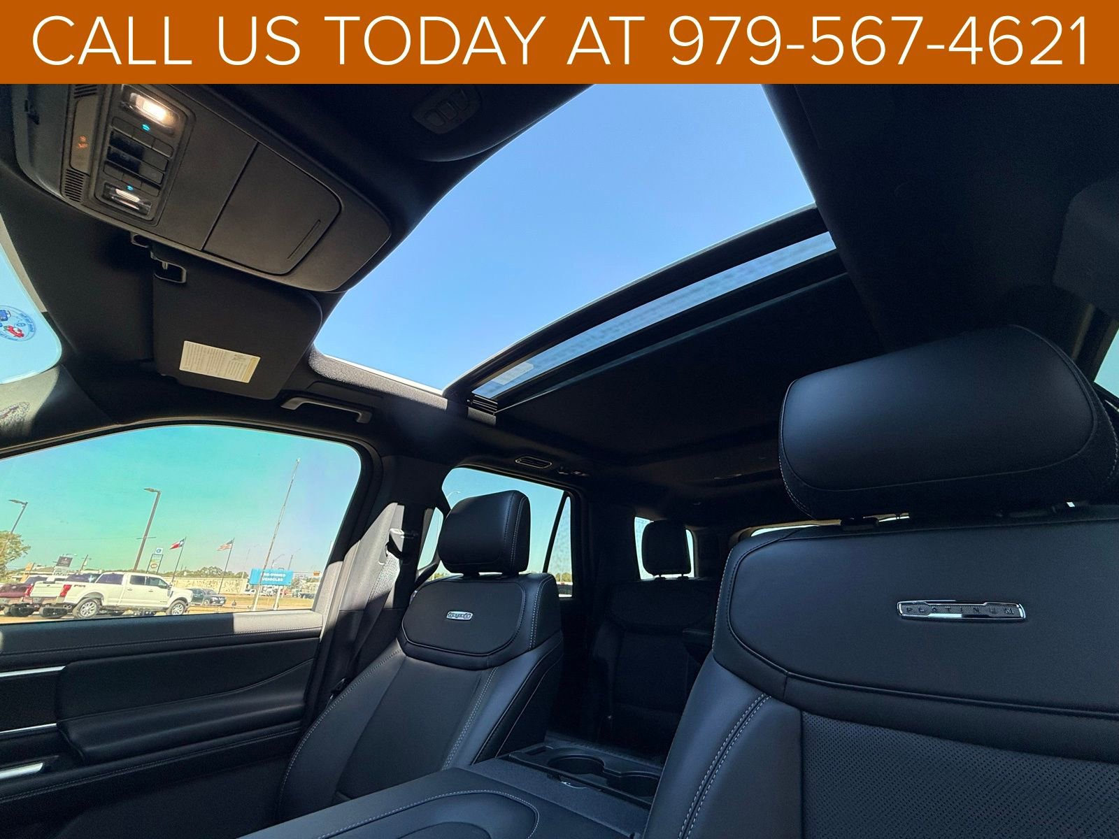 New 2025 Ford Expedition Platinum image 17