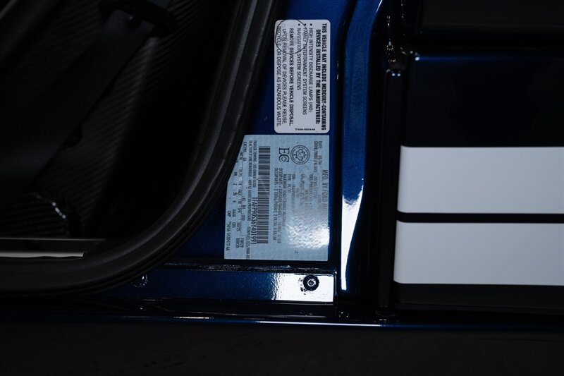 Used 2006 Ford GT RWD image 39