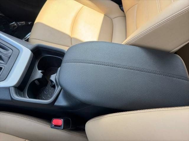 Certified 2019 Toyota RAV4 XLE Premium w/ All Weather Liner Package AWD/4WD image 89