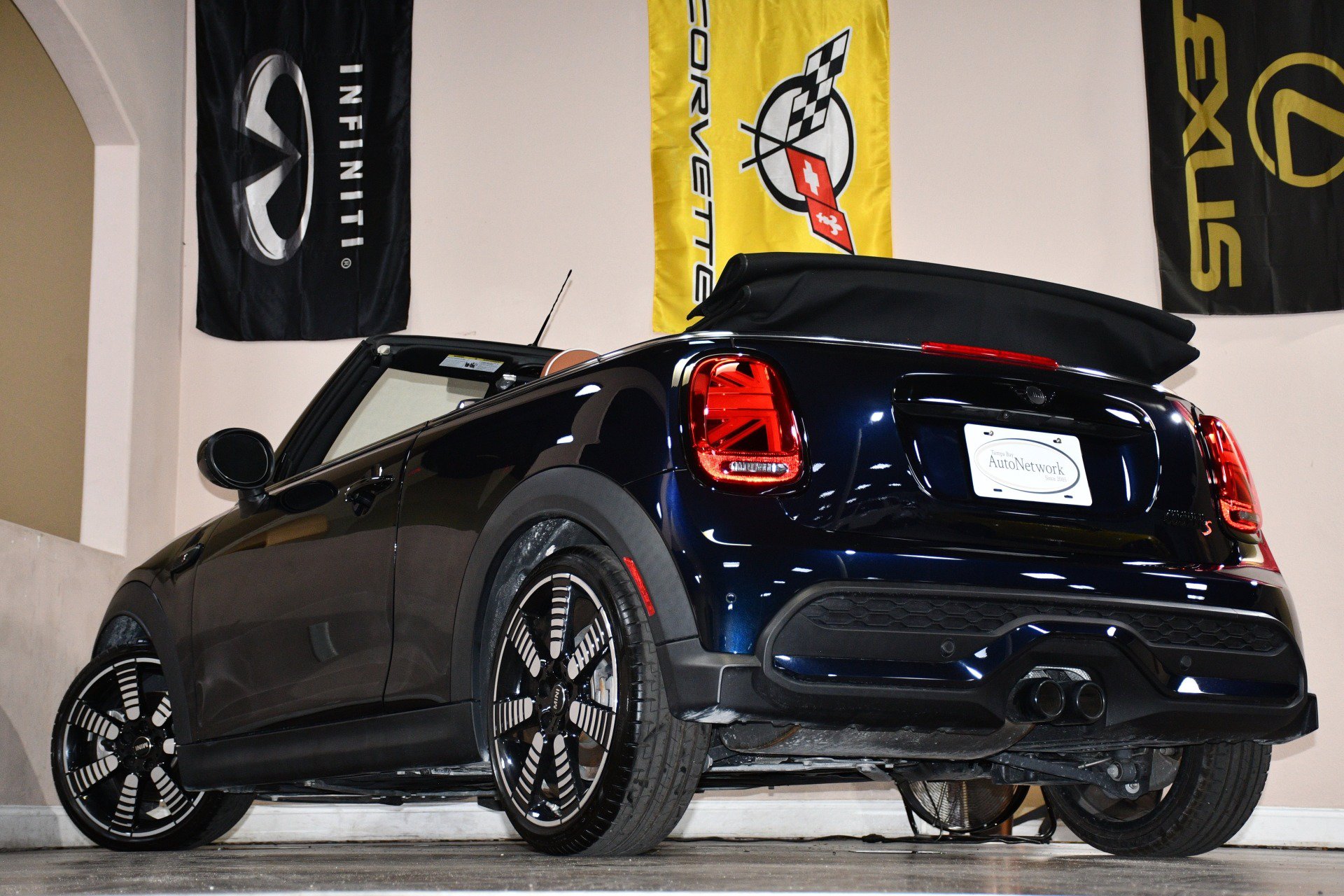 Used 2023 MINI Cooper S FWD image 86