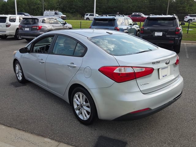 Used 2015 Kia Forte LX FWD image 10