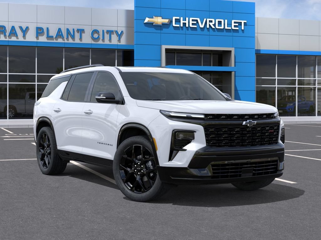 New 2026 Chevrolet Traverse RS w/ LPO, Floor Liner Package FWD image 7