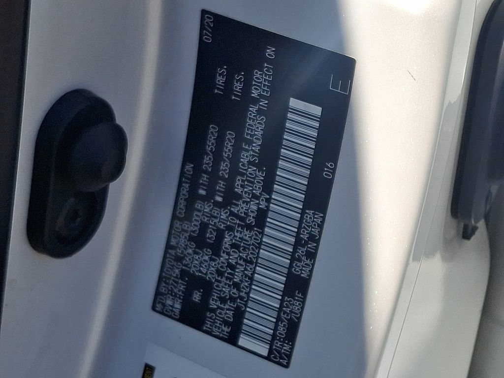 Used 2020 Lexus RX 350L Premium w/ Premium Package image 28