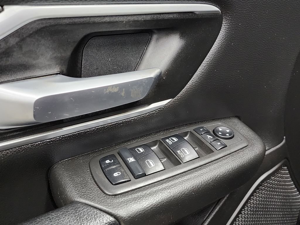 Certified 2022 RAM 1500 Big Horn AWD/4WD image 10