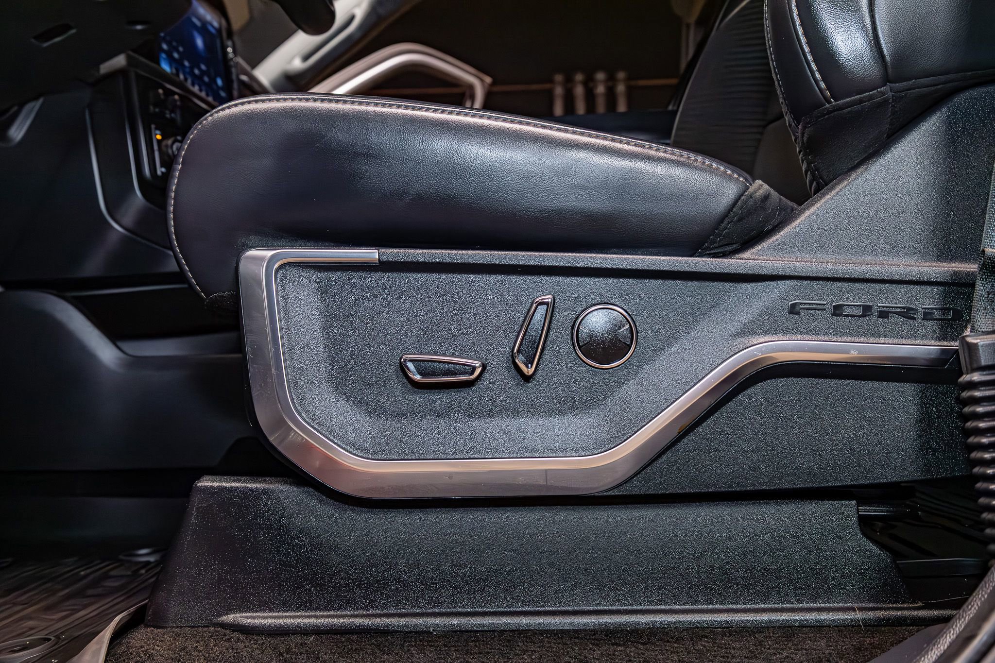 Used 2022 Ford F150 Raptor w/ Equipment Group 801A High image 21