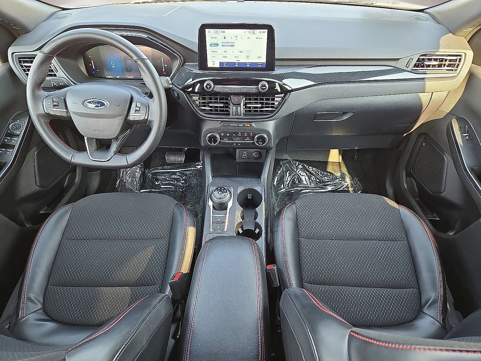 Used 2025 Ford Escape ST-Line AWD/4WD image 16