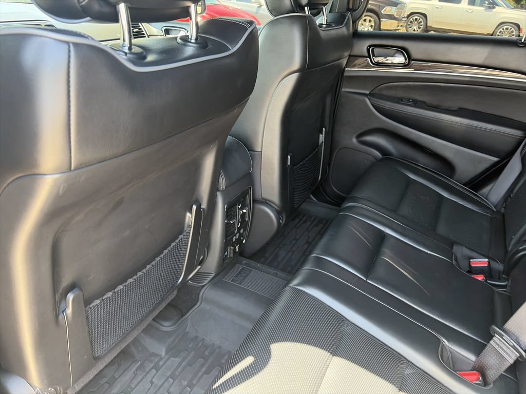 Used 2021 Jeep Grand Cherokee Overland AWD/4WD image 28