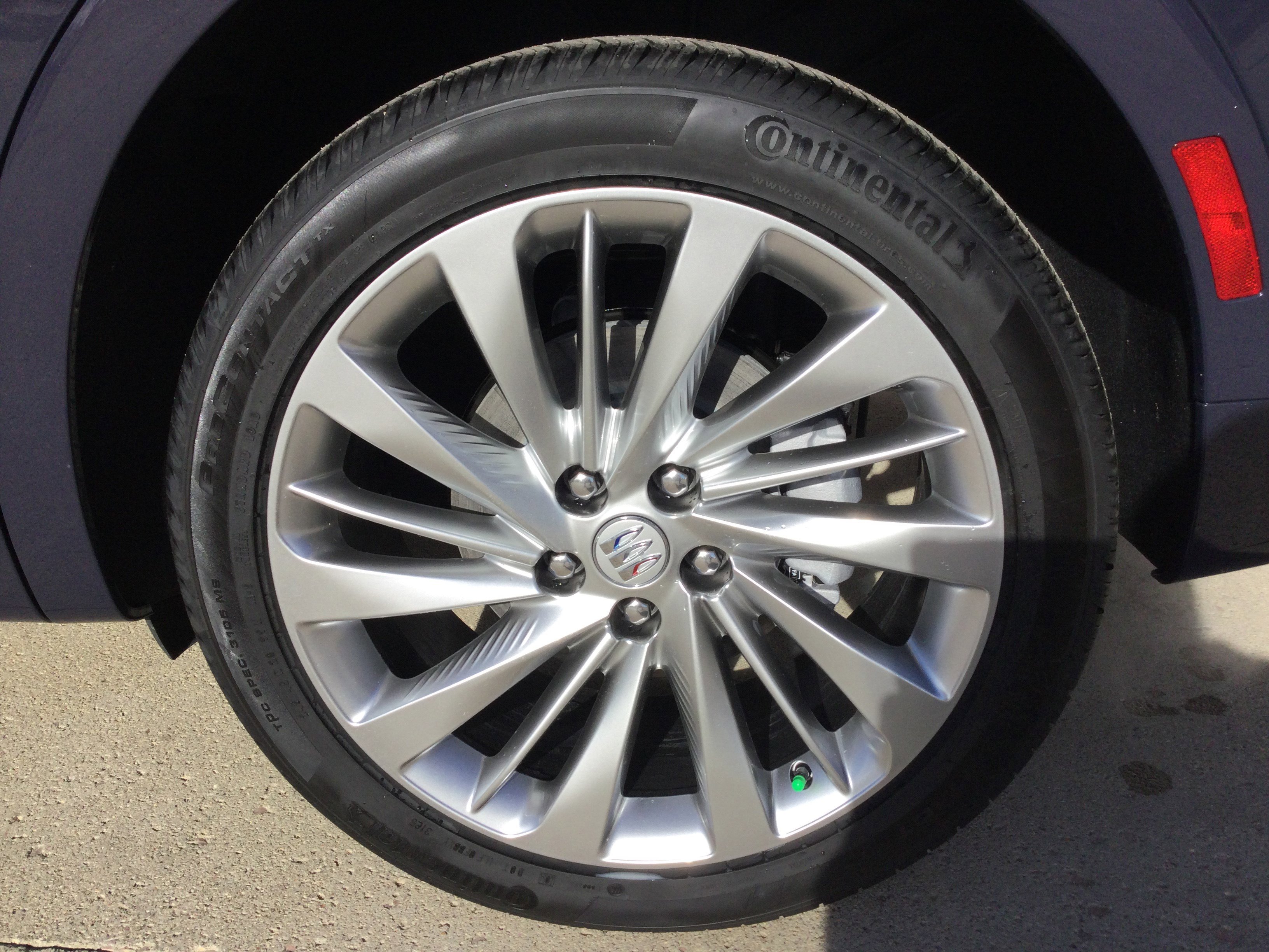 New 2026 Buick Envision Avenir image 5