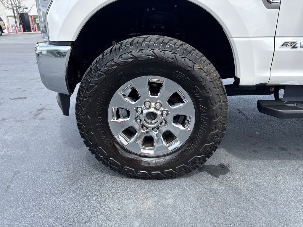 Used 2019 Ford F250 Lariat w/ Chrome Package image 26
