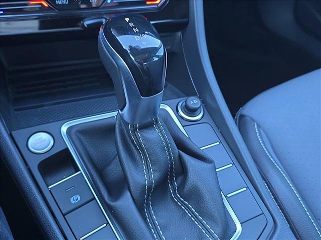 New 2026 Volkswagen Jetta SE FWD image 15