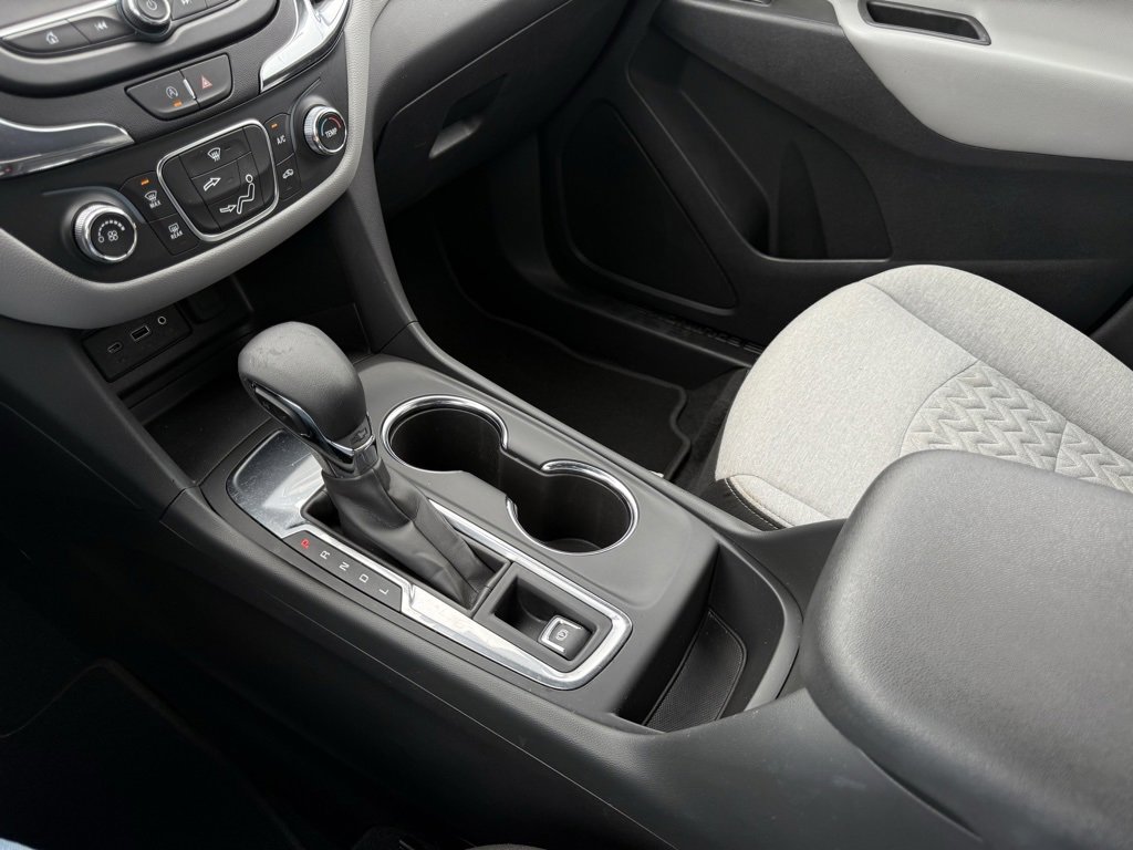 Used 2023 Chevrolet Equinox LT image 19