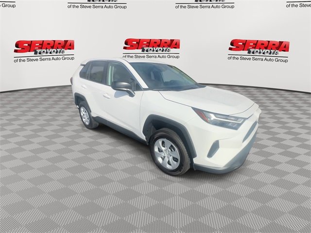 Used 2025 Toyota RAV4 LE image 3