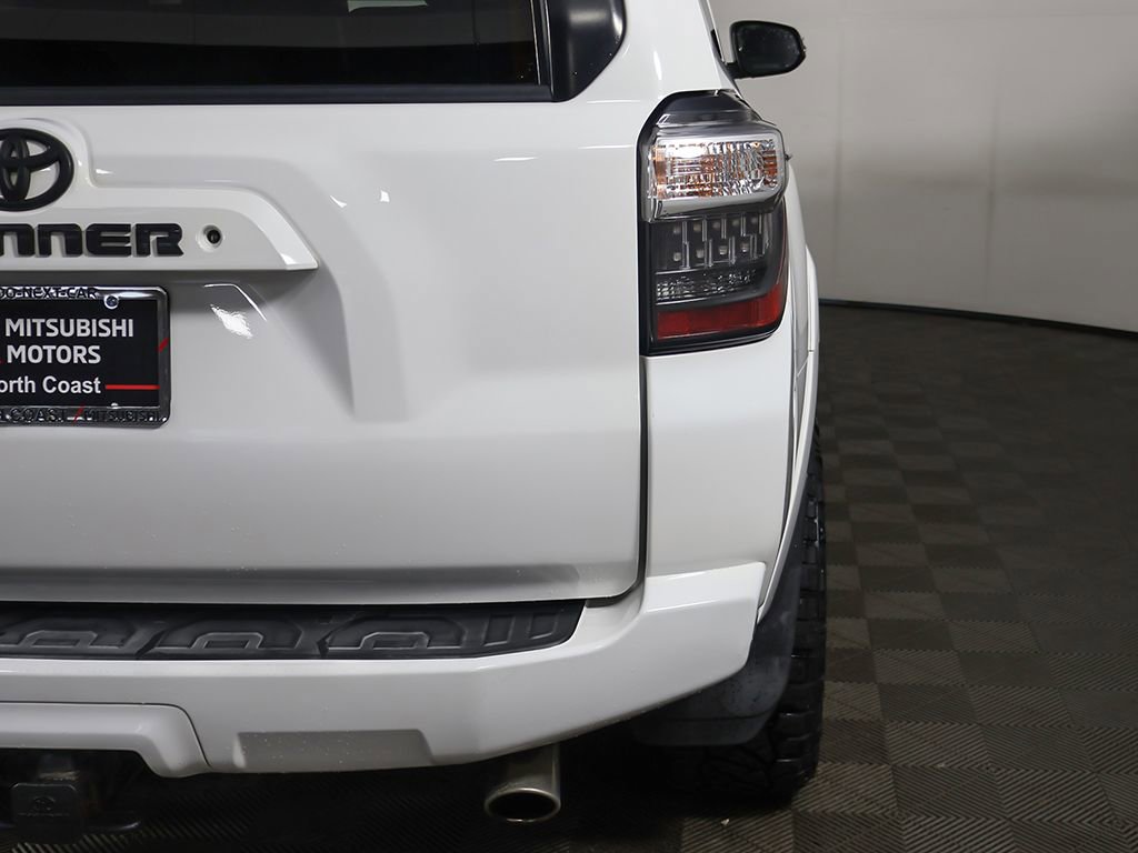 Used 2019 Toyota 4Runner SR5 Premium AWD/4WD image 15