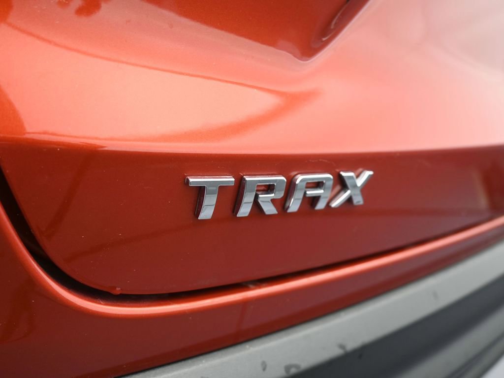 Used 2024 Chevrolet Trax LS image 30