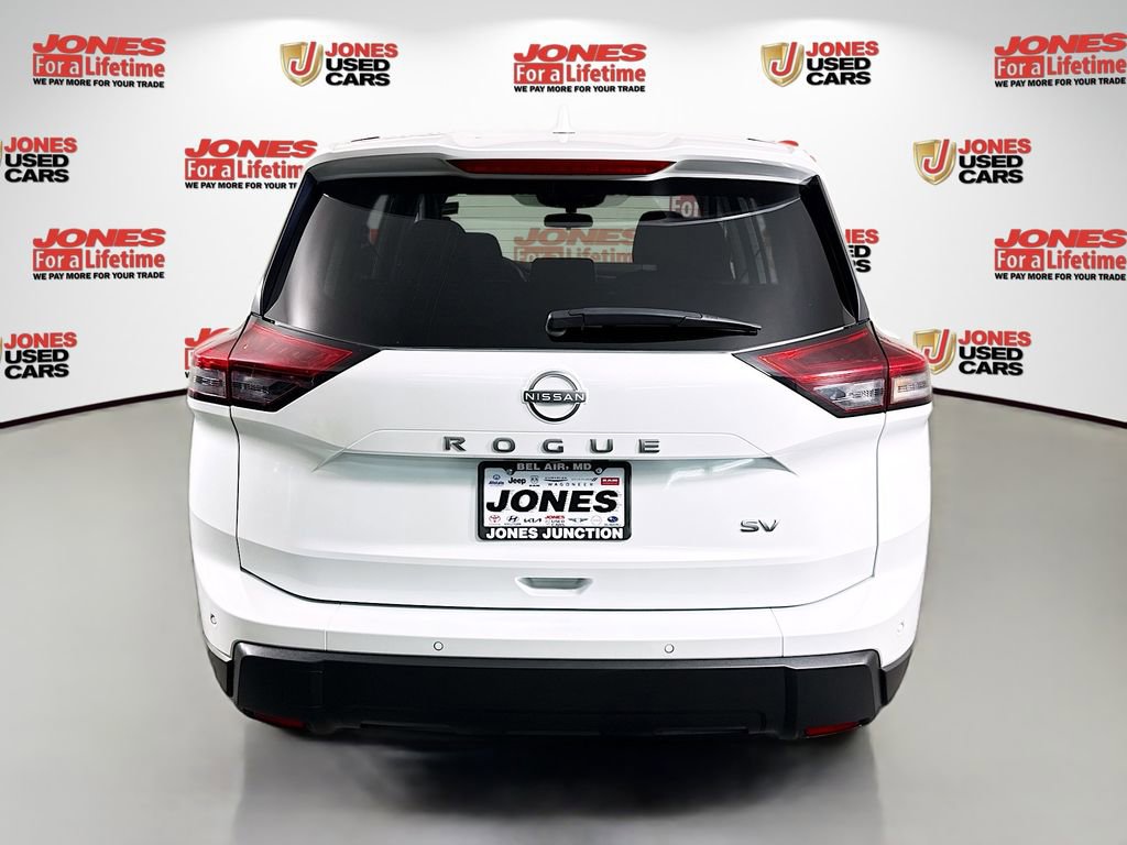 Certified 2024 Nissan Rogue SV image 14