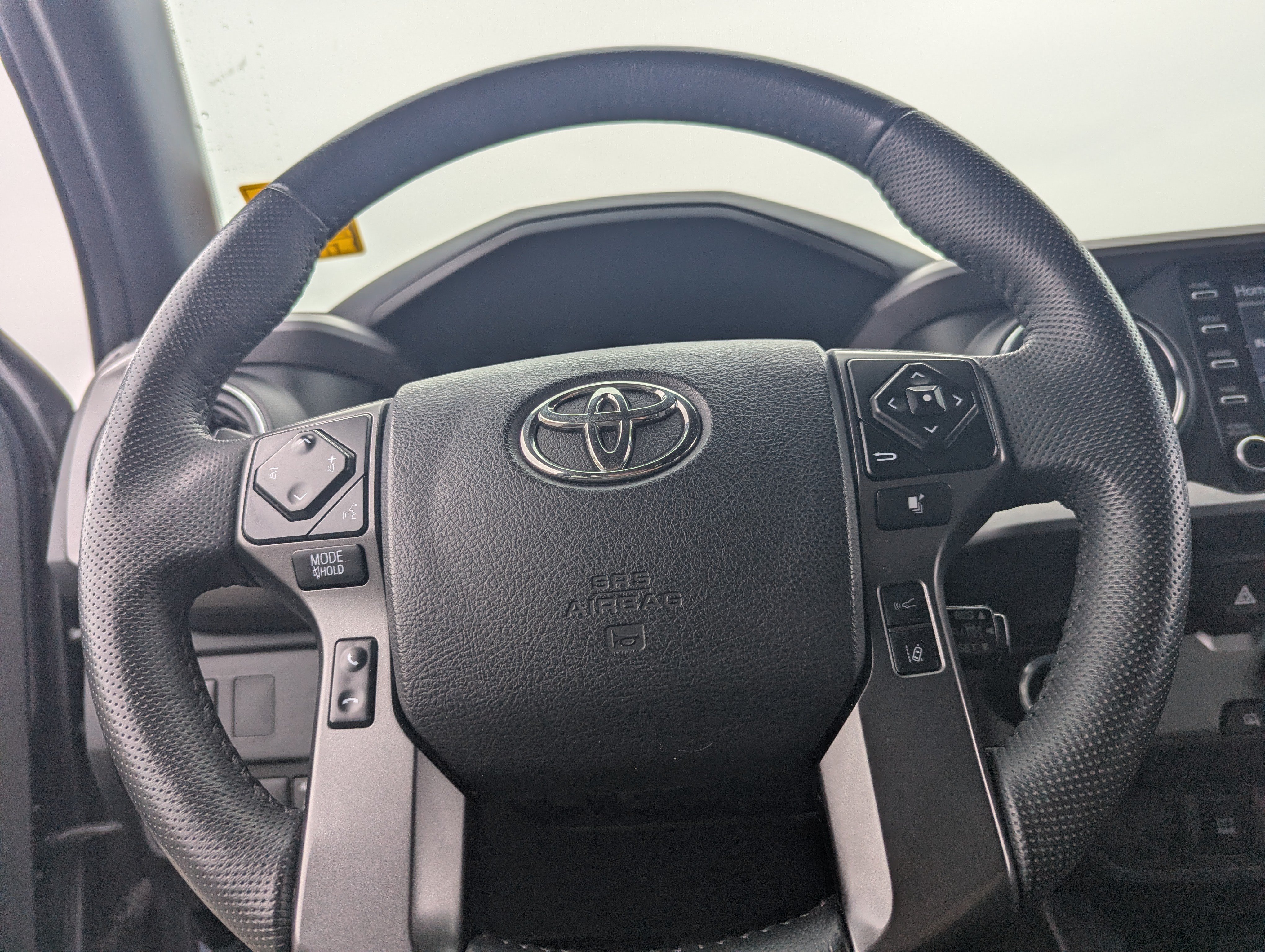 Used 2023 Toyota Tacoma TRD Off-Road RWD image 31