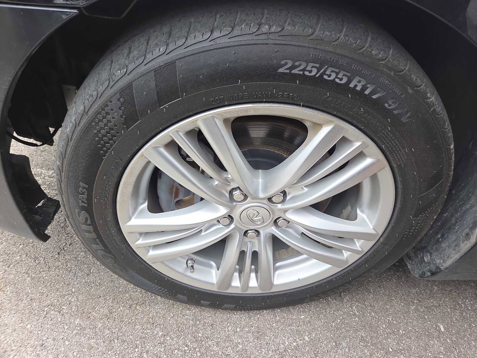 Used 2013 INFINITI G37 Journey w/ Premium Pkg image 7