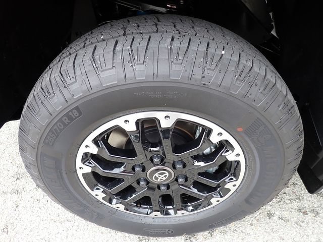 New 2026 Toyota Tundra SR5 AWD/4WD image 11