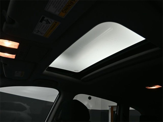 Used 2019 Honda CR-V EX image 2