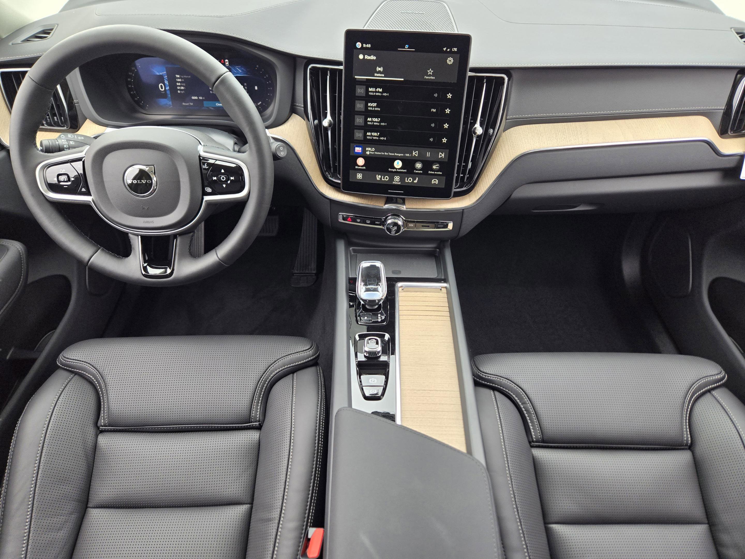 New 2026 Volvo XC60 B5 Ultra w/ Climate Package AWD/4WD image 21