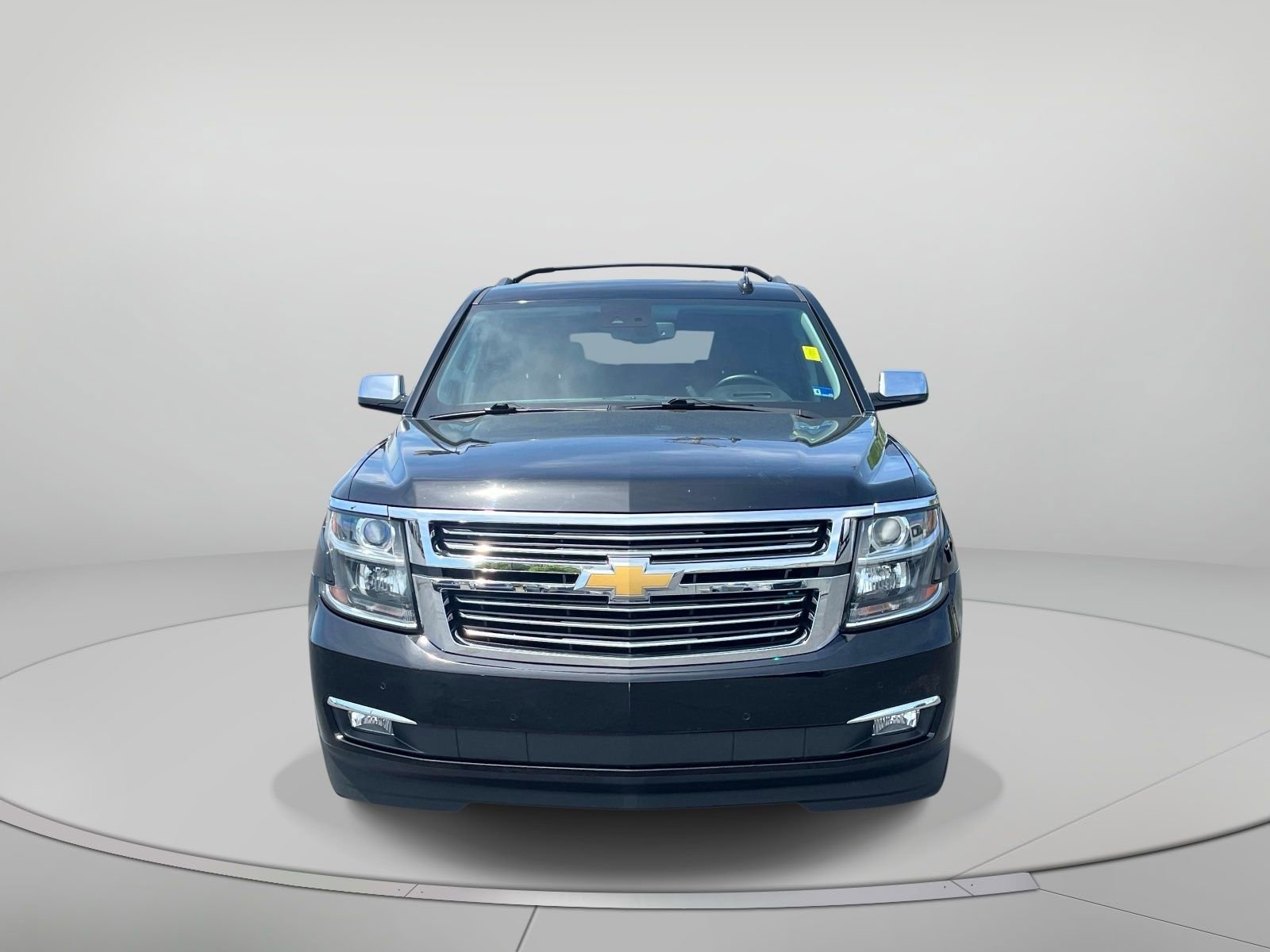 Used 2020 Chevrolet Suburban Premier w/ Premier Plus Edition AWD/4WD image 9