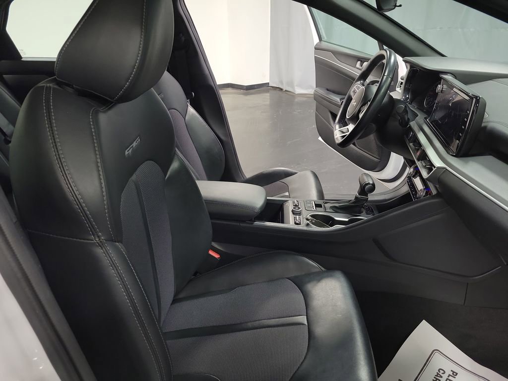 Used 2022 Kia K5 GT-Line image 22