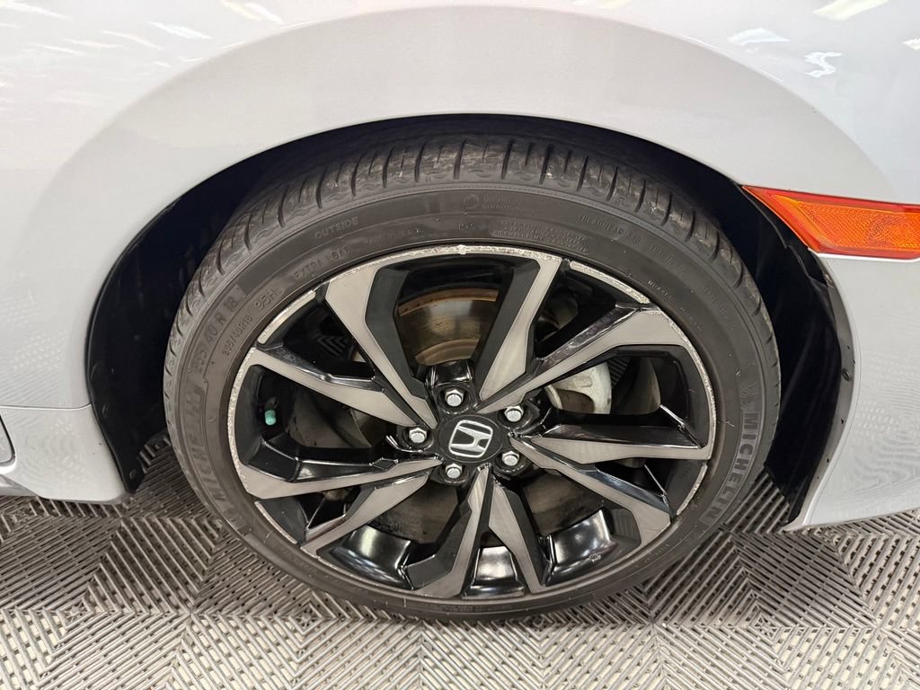 Used 2019 Honda Civic Sport image 18