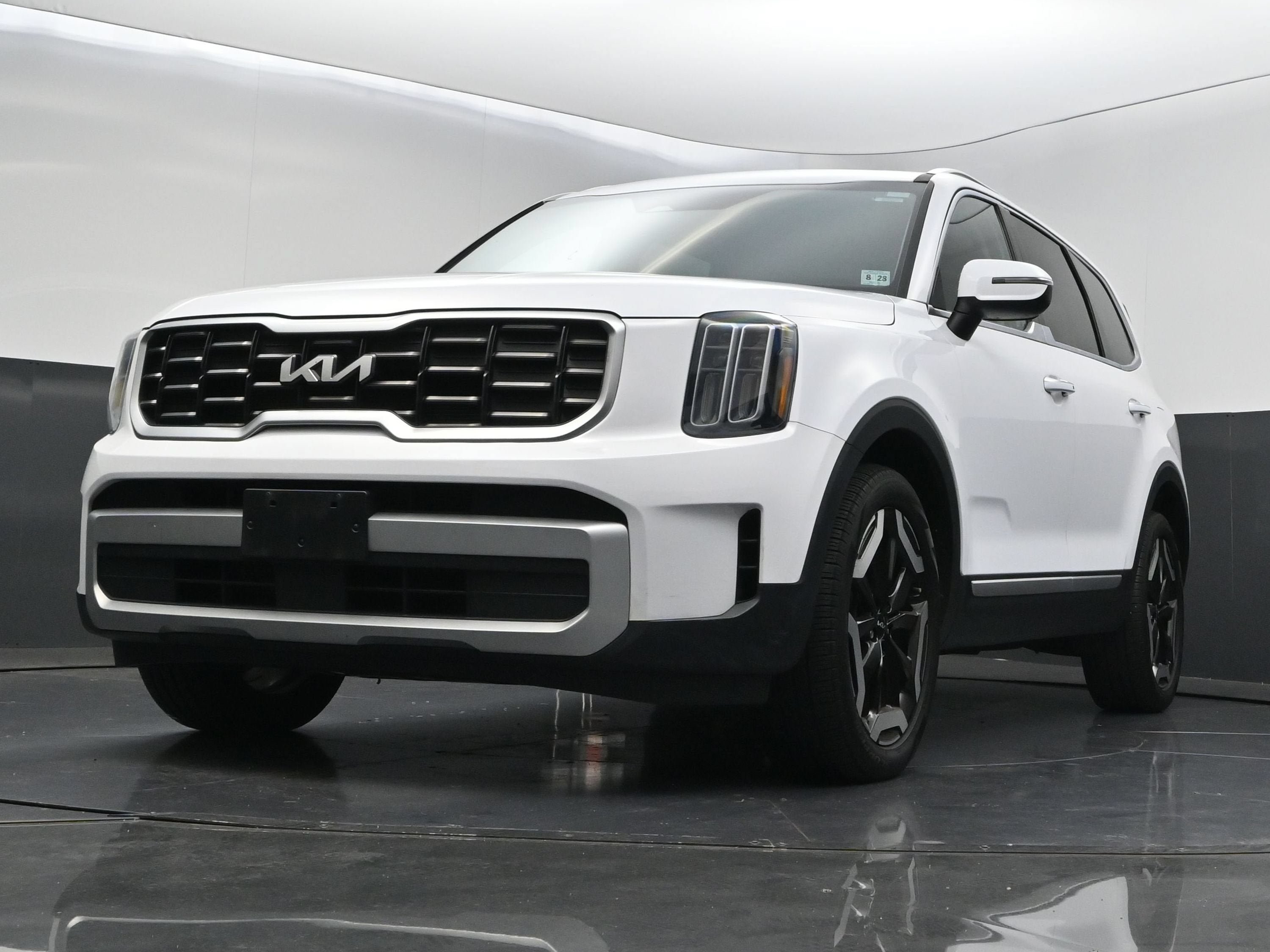 Used 2024 Kia Telluride S w/ S Sunroof Package AWD/4WD image 45
