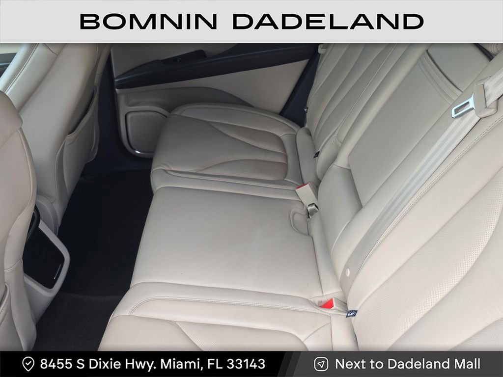 Used 2018 Lincoln MKX Select w/ Select Plus Package image 13