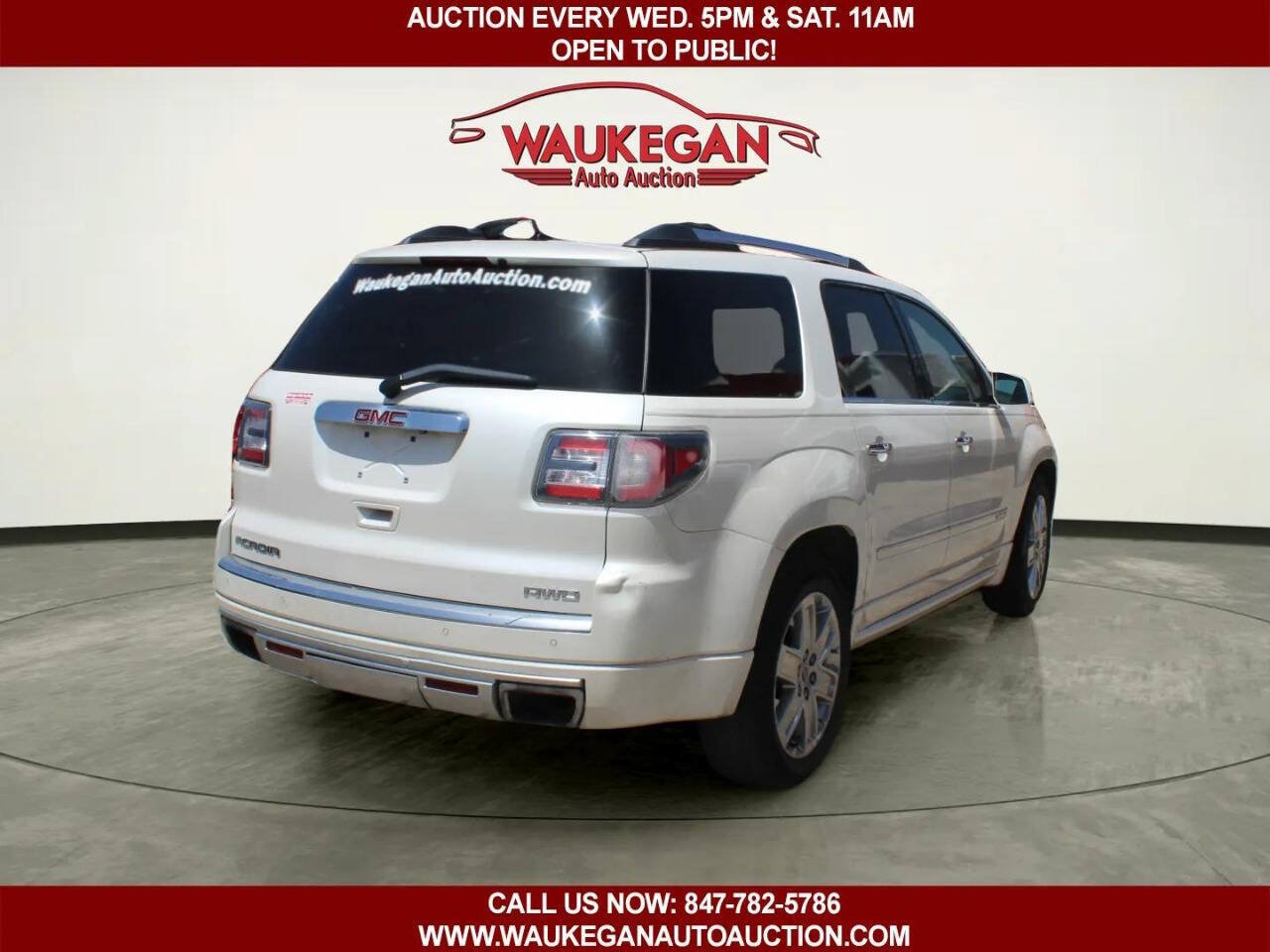Used 2014 GMC Acadia Denali AWD/4WD image 5