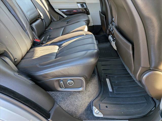 Used 2016 Land Rover Range Rover Supercharged image 21