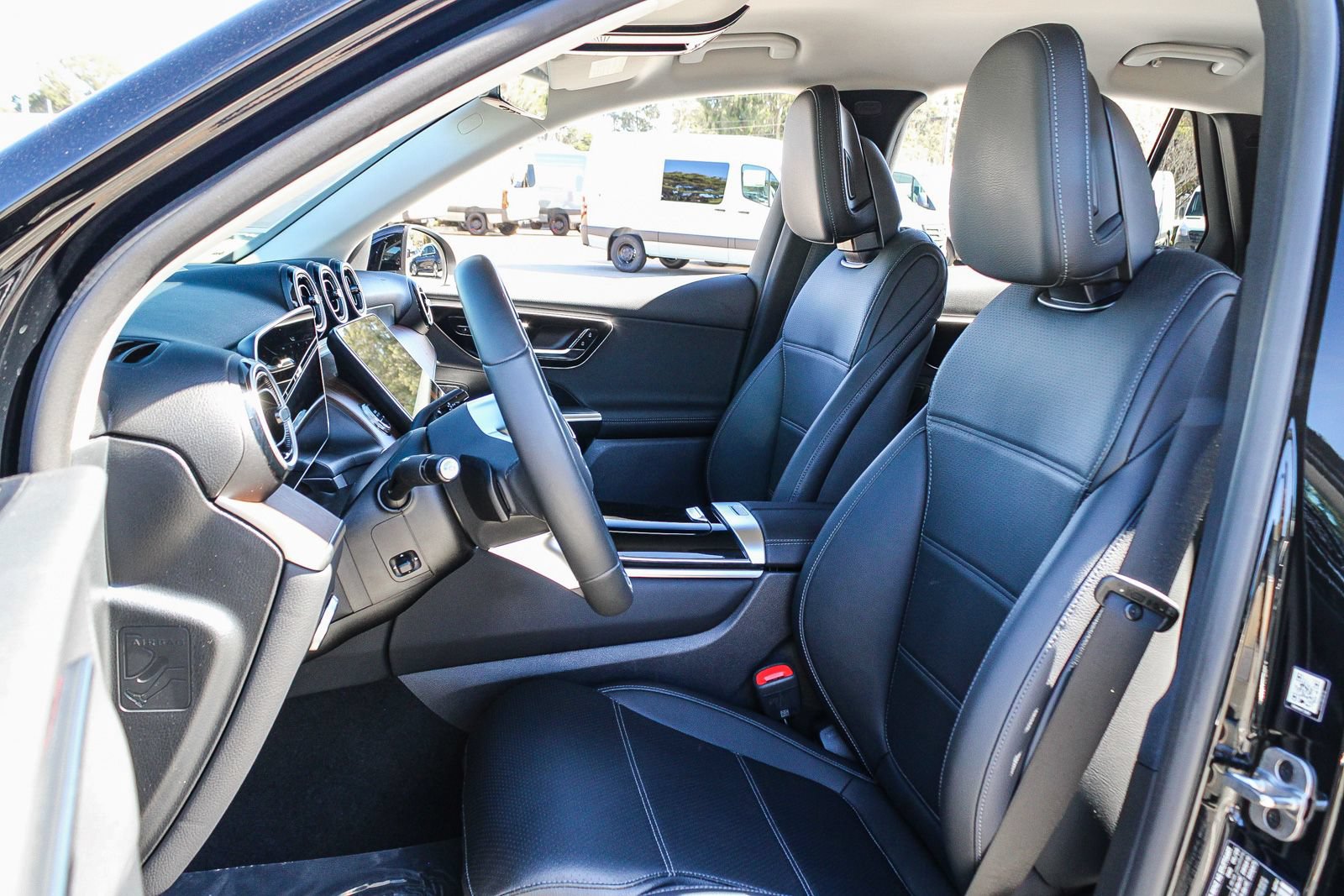 Certified 2025 Mercedes-Benz GLC 350e 4MATIC image 18