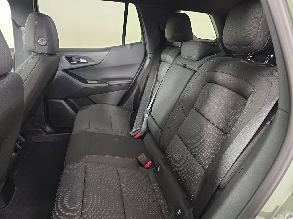 New 2026 Chevrolet Equinox LT image 27