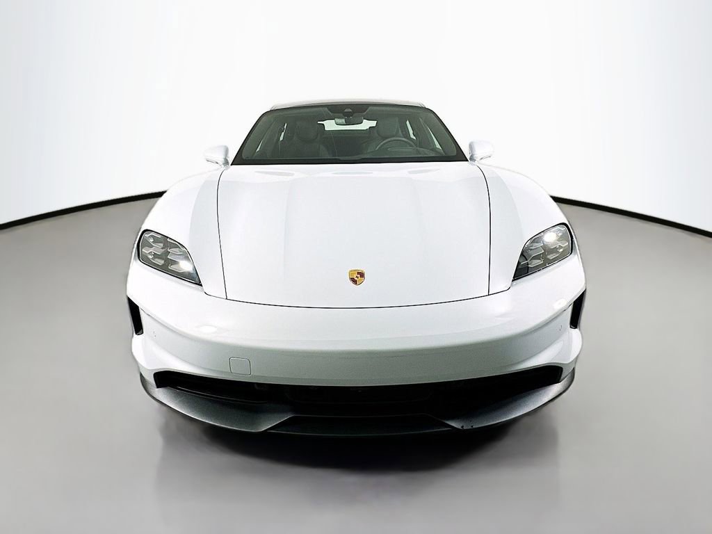 New 2025 Porsche Taycan 4S image 6