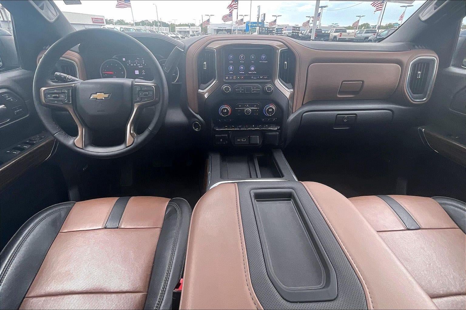 Used 2022 Chevrolet Silverado 1500 High Country w/ Safety Package II AWD/4WD image 16