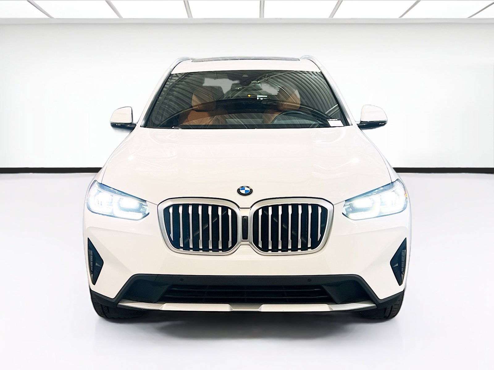 Used 2023 BMW X3 sDrive30i w/ Convenience Package w/ZPA RWD image 2