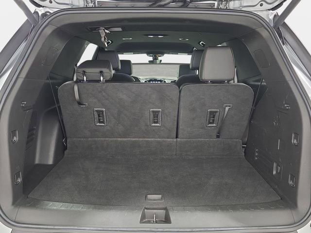 Used 2023 Chevrolet Traverse RS AWD/4WD image 30
