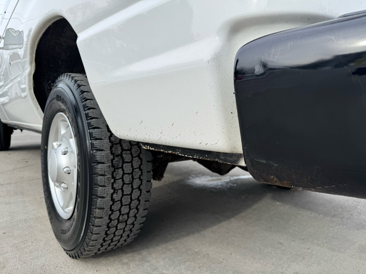 Used 2012 Ford E-250 and Econoline 250 w/ Insulation Pkg RWD image 16