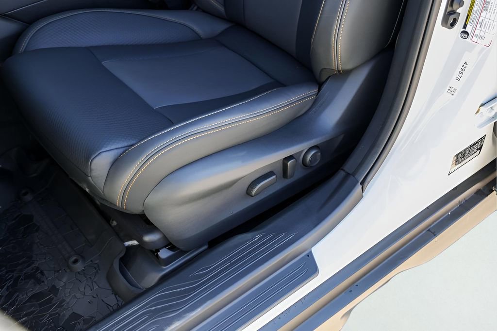 Used 2025 Subaru Outback Wilderness w/ Wilderness Package image 11