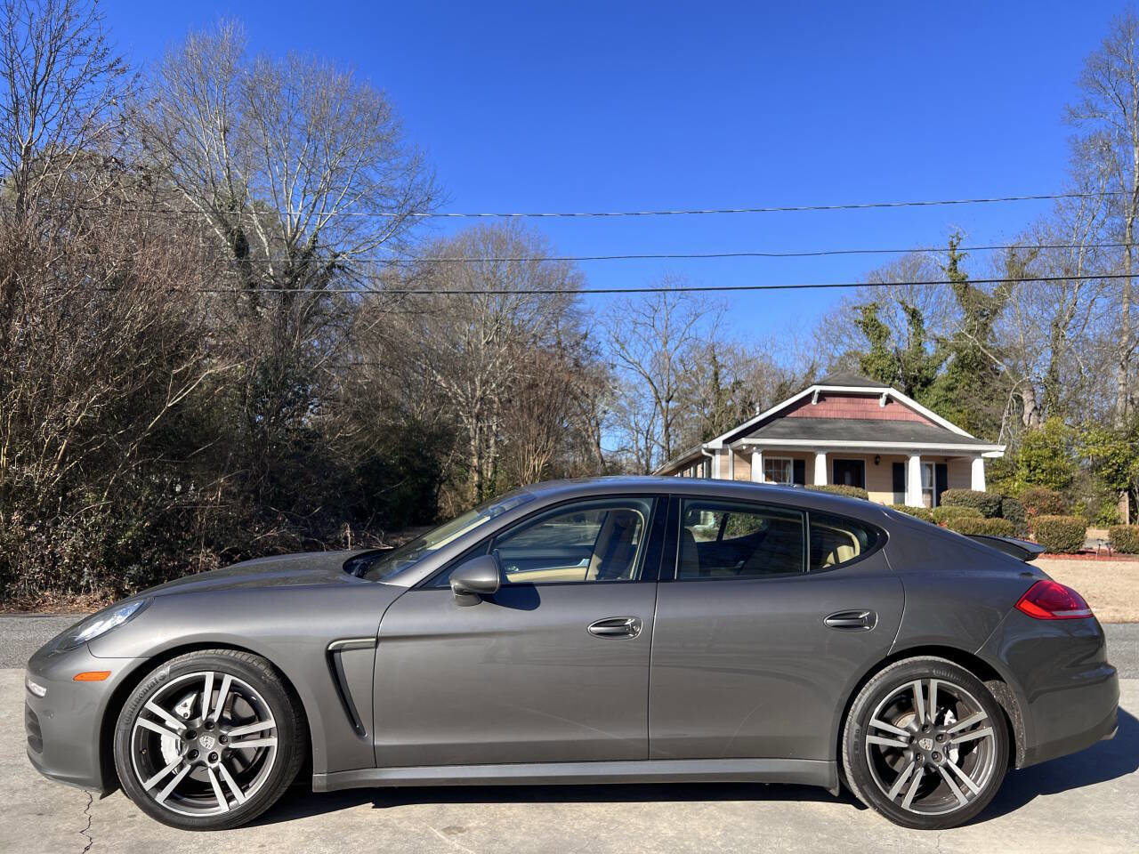 Used 2016 Porsche Panamera Edition w/ Premium Package Plus image 4