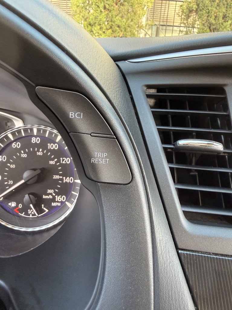 Used 2017 INFINITI QX60 FWD w/ Premium Plus Package image 28