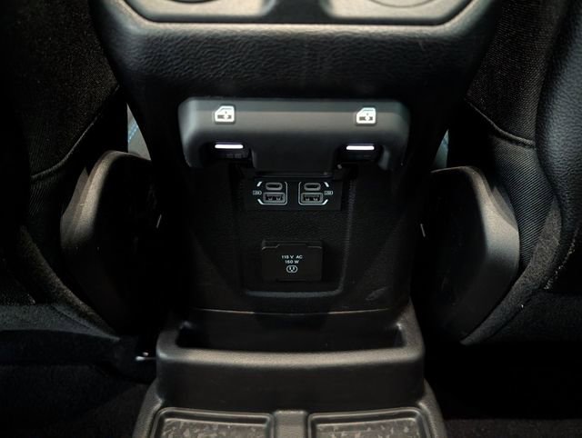 Used 2025 Jeep Wrangler Unlimited Rubicon 4xe w/ Safety Group AWD/4WD image 10