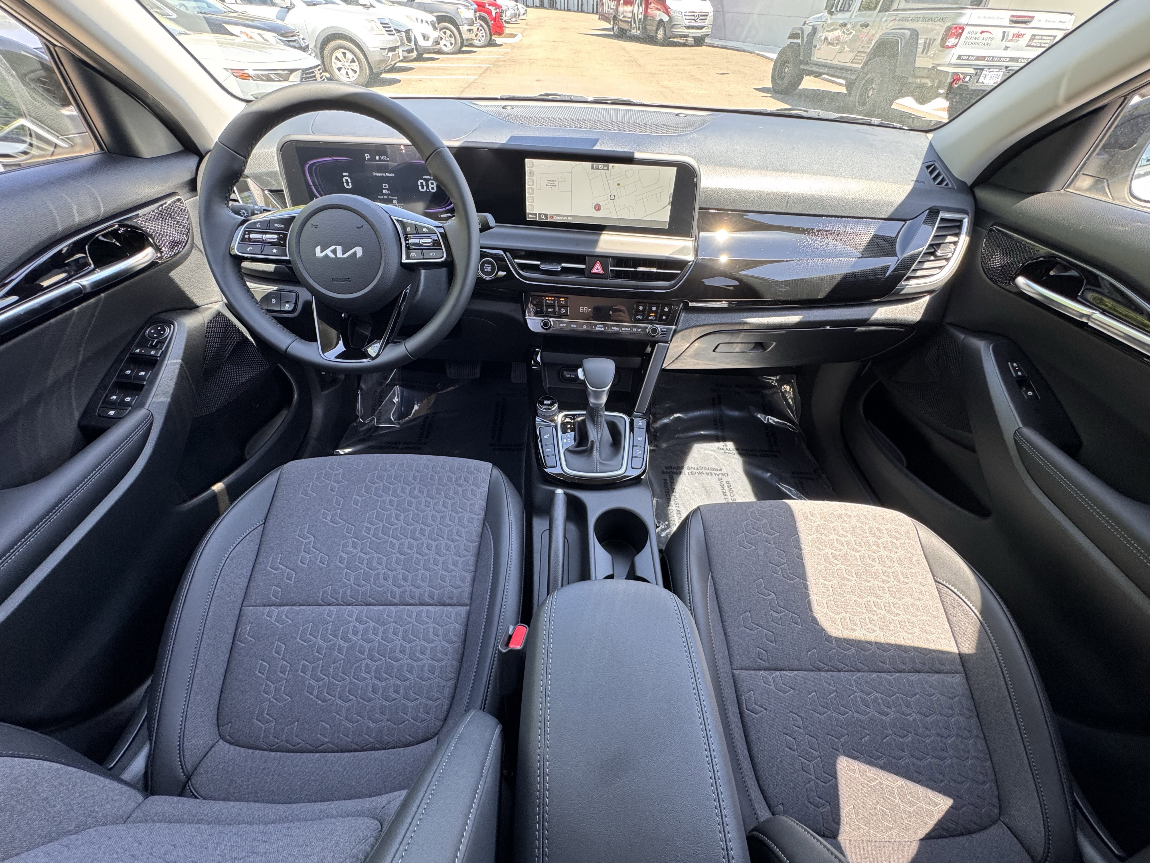New 2026 Kia Seltos S AWD/4WD image 8