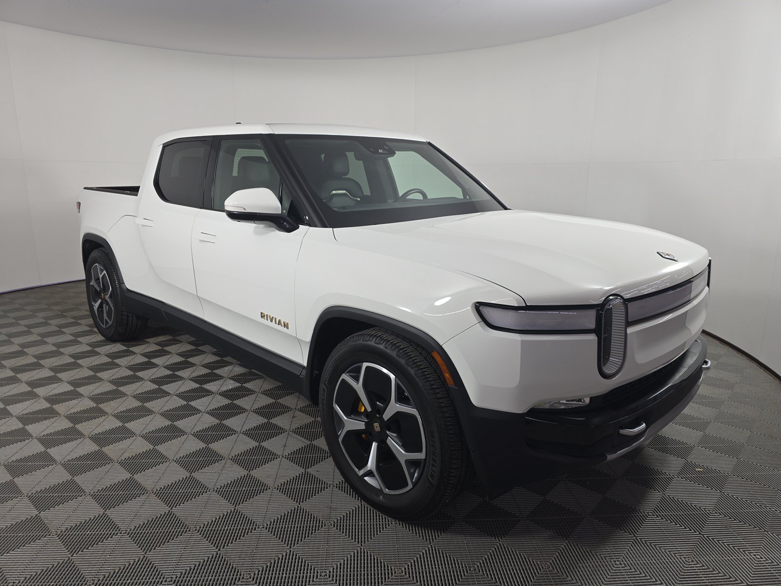 Used 2022 Rivian R1T Launch Edition AWD/4WD image 7