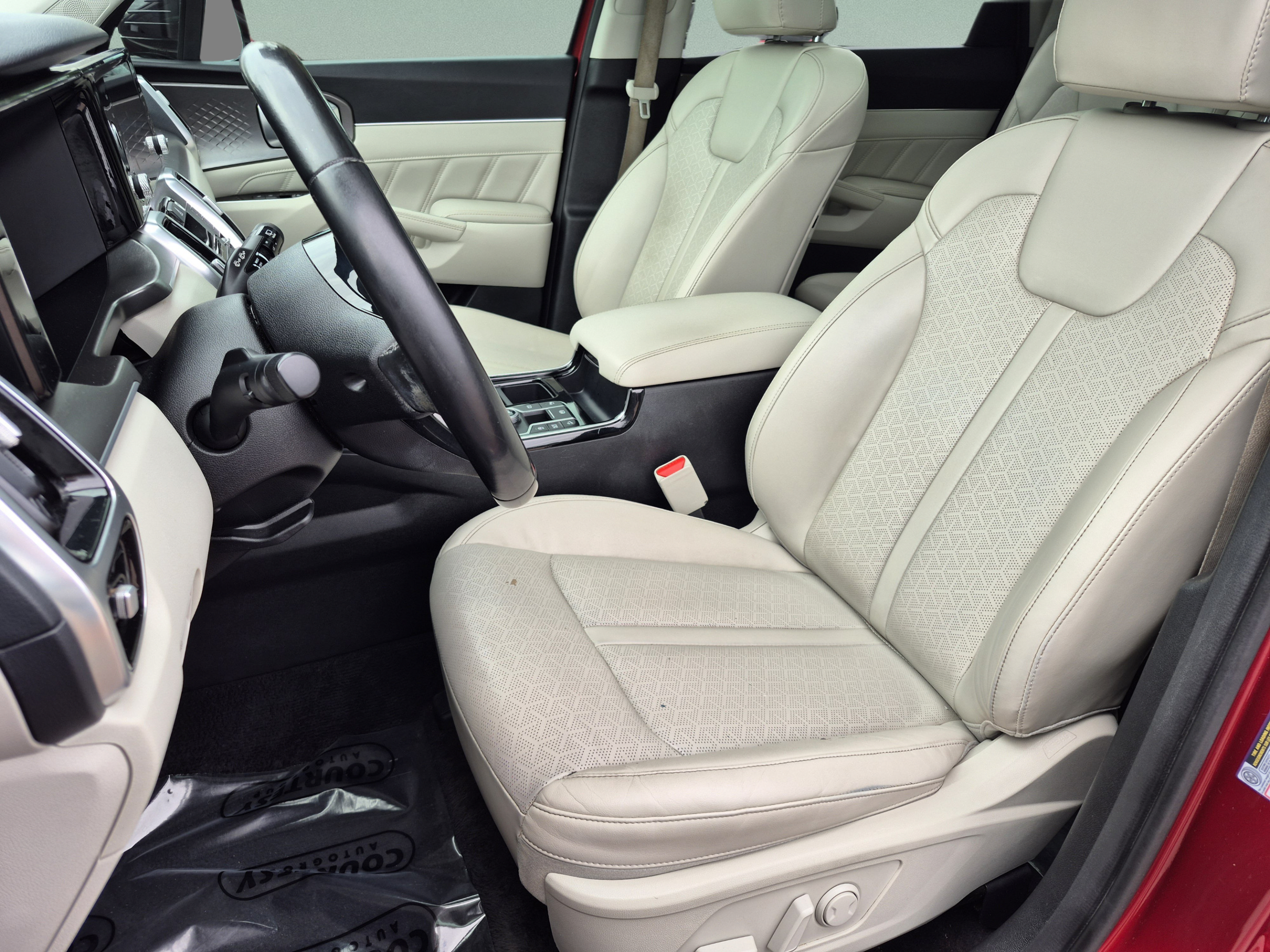 Used 2022 Kia Sorento SX FWD image 19